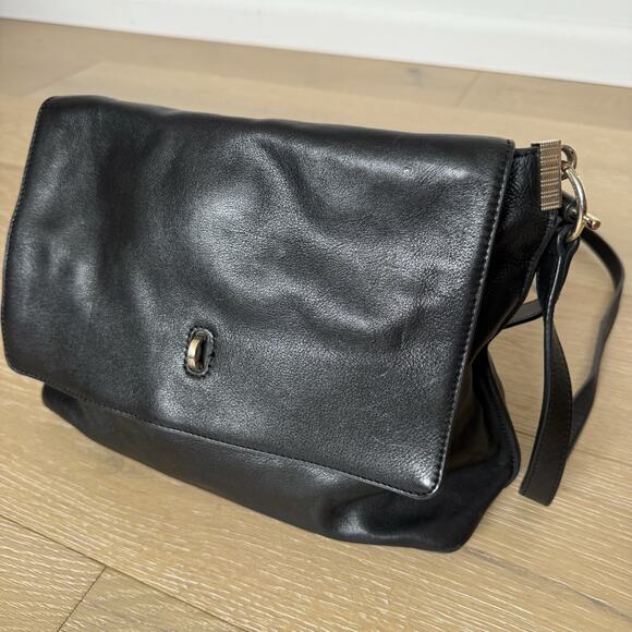 Vince Camuto Black Pebbled Leather Snap & Zip Shoulder Bag Purse - Picture 1 of 13